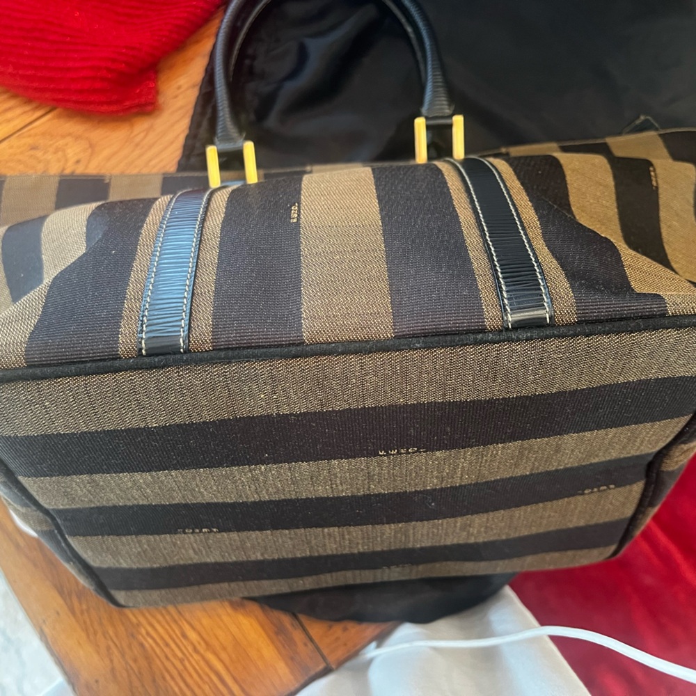 Fendi Penguin EUC Vintage Tote - Picture 13 of 16